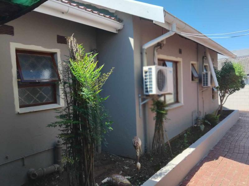 20 Bedroom Property for Sale in Southernwood Eastern Cape